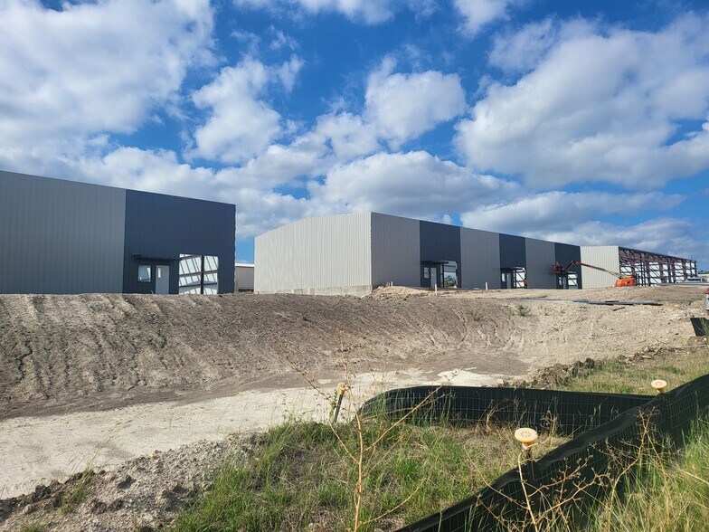 More Photos Of 1030 31st, Temple Unknown For Lease