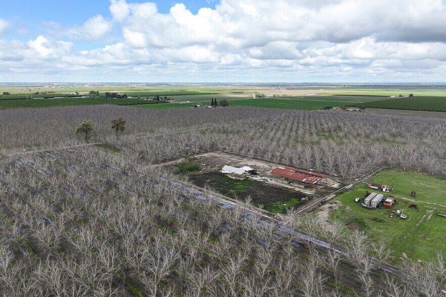 More Photos Of Road 180, Strathmore Land For Sale