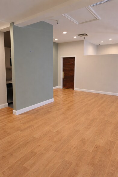 More Photos Of 15814 Winchester Blvd, Los Gatos Medical For Lease