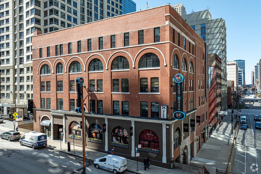 Primary Photo Of 444 N Wabash Ave, Chicago Office For Lease