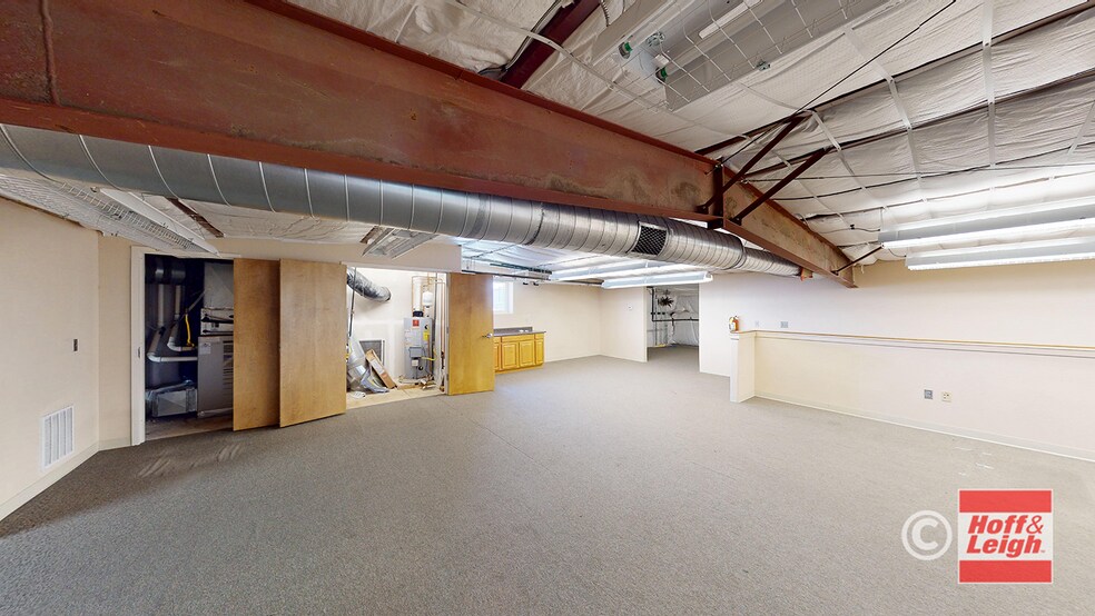 More Photos Of 4605 Town Center Dr, Colorado Springs Warehouse For Lease
