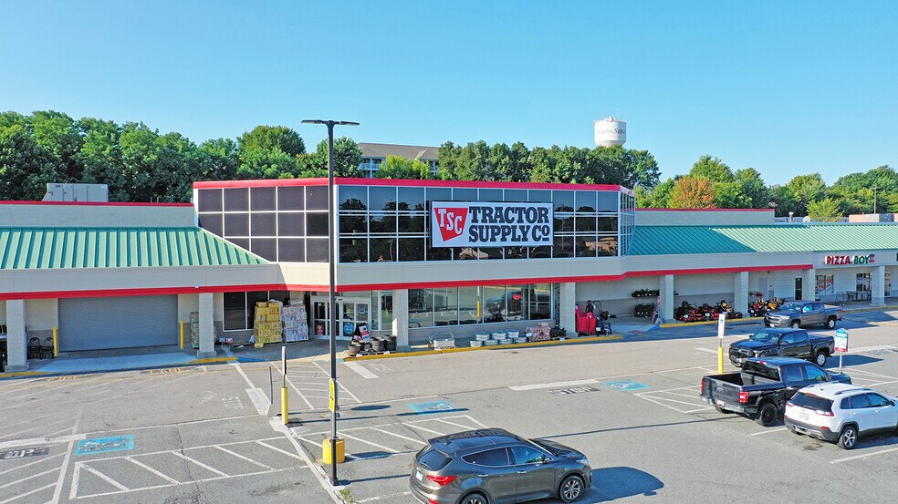 More Photos Of 42-60 E Main St, Rising Sun Unknown For Lease