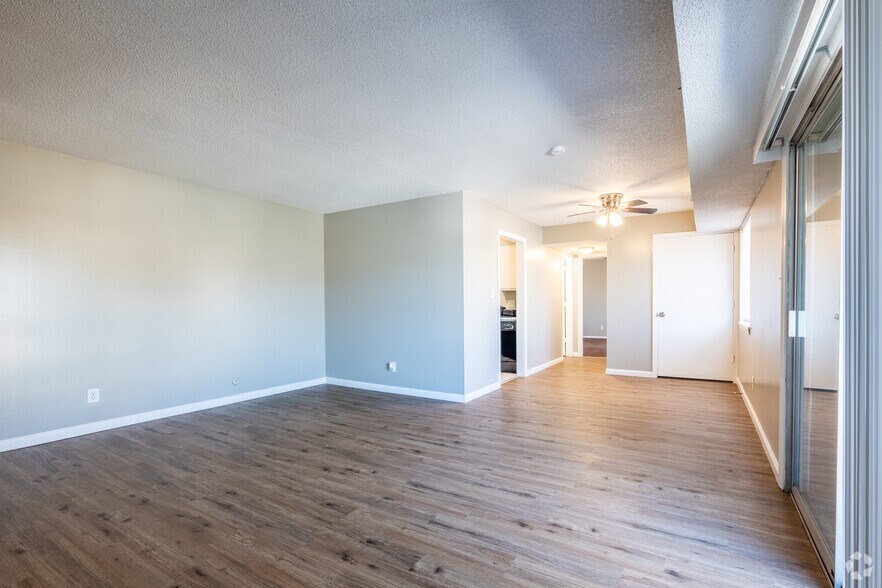 More Photos Of 12407 E 43rd St S, Independence Apartments For Sale