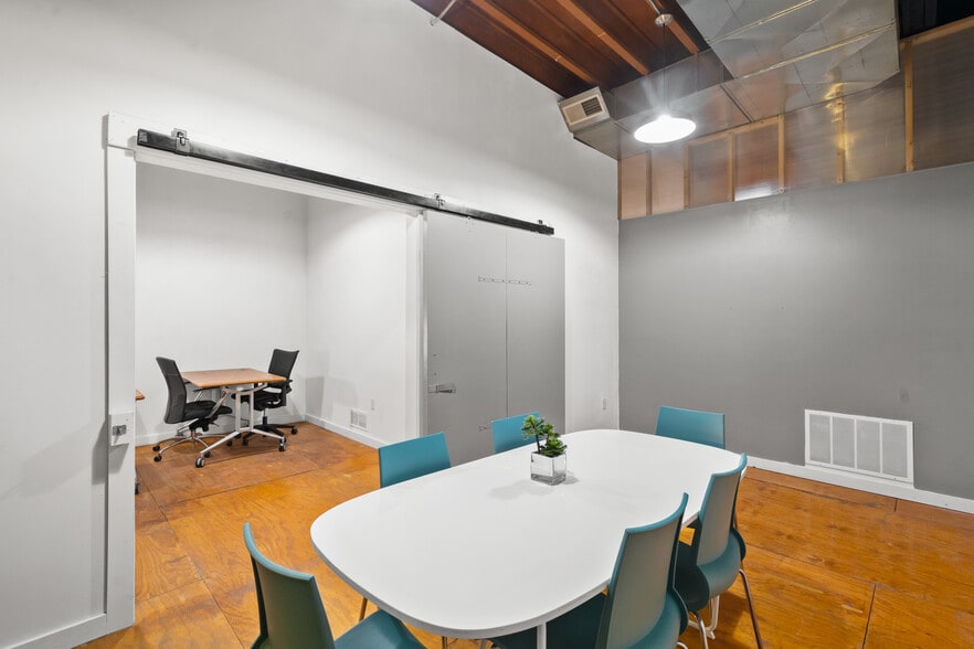 More Photos Of 410 Main St, Racine Office Residential For Sale