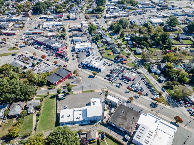 More Photos Of 2400-2406 Northumberland Ave, Richmond Unknown For Lease