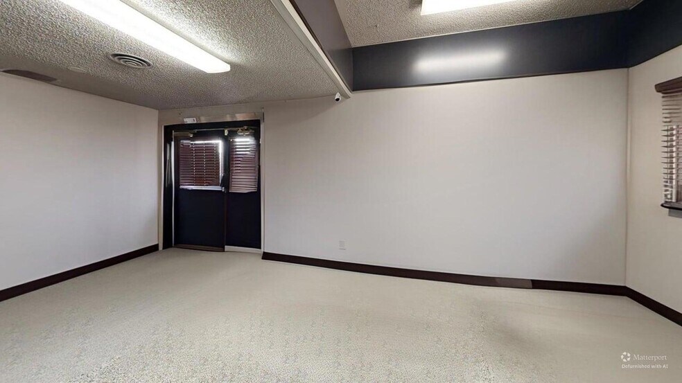More Photos Of 1821 E Madison St, Phoenix Manufacturing For Sale