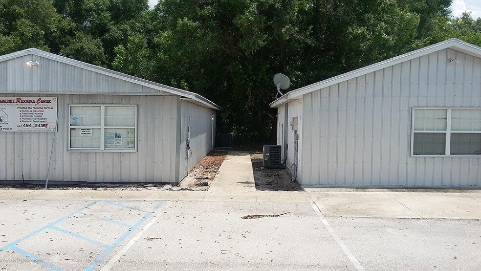 More Photos Of 1401 SW Martin Luther King Jr St, Arcadia General Retail For Lease