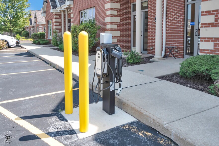 More Photos Of 10062 W 190th Pl, Mokena Office For Lease