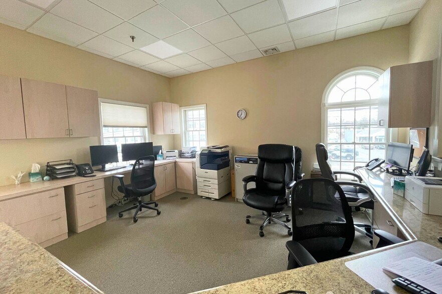 More Photos Of 2119 Post Rd, Fairfield Medical For Sale