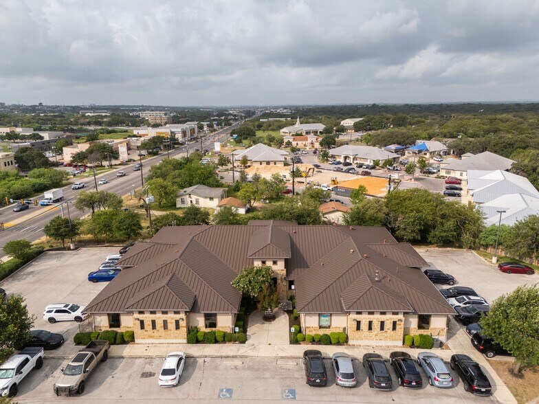 Primary Photo Of 10007 Huebner Rd, San Antonio Medical For Sale