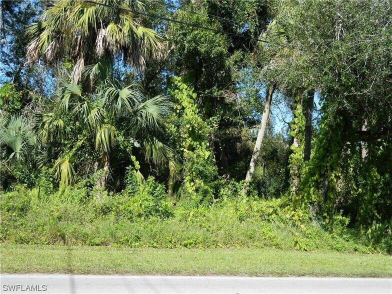 More Photos Of 1807 Wade Dr, Cape Coral Land For Sale