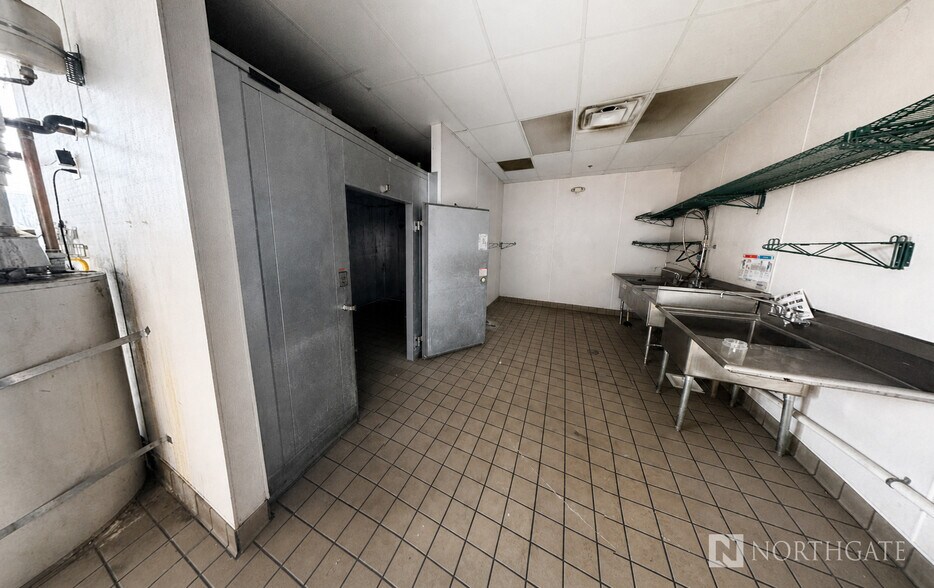 More Photos Of 4245 Marconi Ave, Sacramento Freestanding For Lease