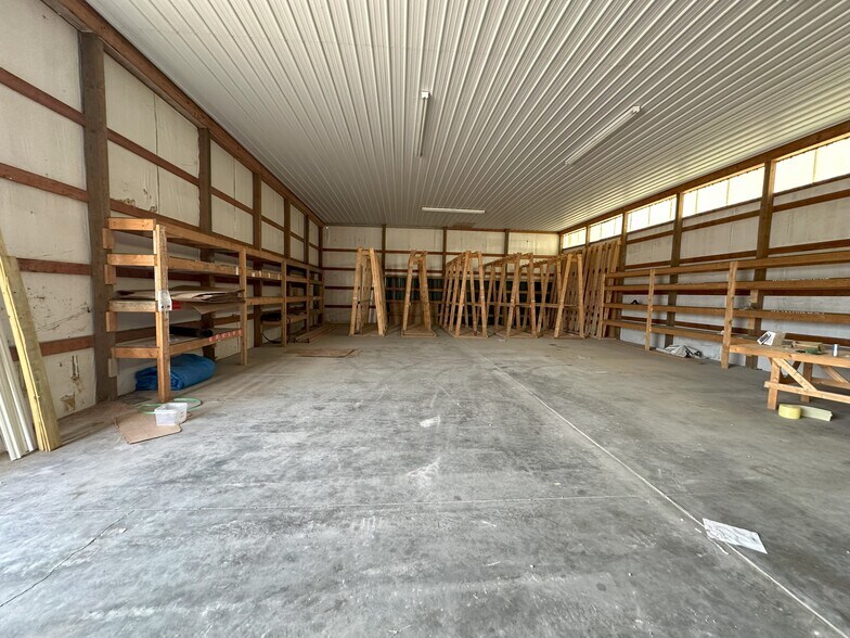 More Photos Of 12432 US-60, Cloverport Auto Repair For Sale