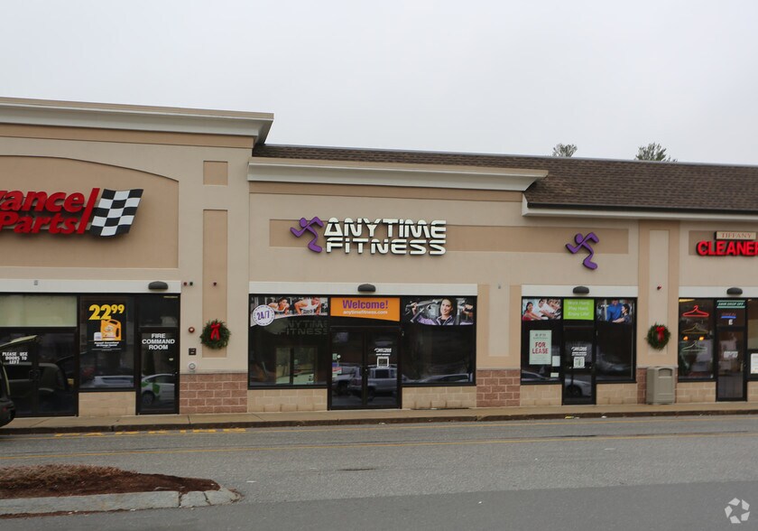 More Photos Of 1292 Hooksett Rd, Hooksett General Retail For Sale