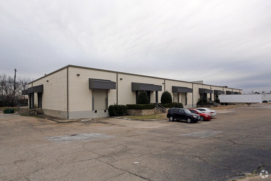 Primary Photo Of 5100-5110 Rondo Dr, Fort Worth Warehouse For Lease