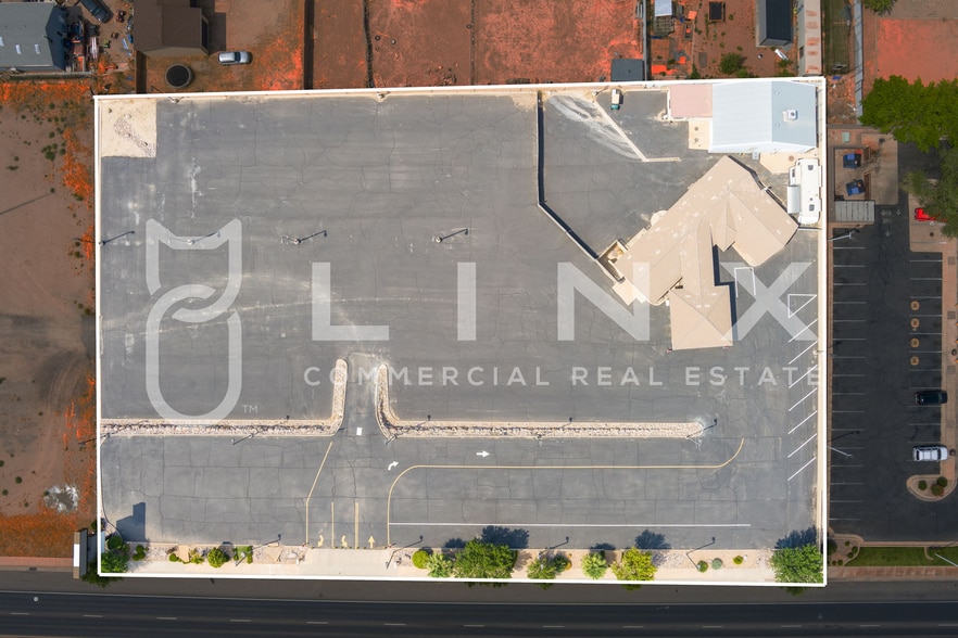 More Photos Of 1210 W State St, Hurricane General Retail For Lease