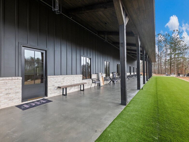 More Photos Of 3263 Tanners Mill Rd, Gainesville Lodge Meeting Hall For Sale