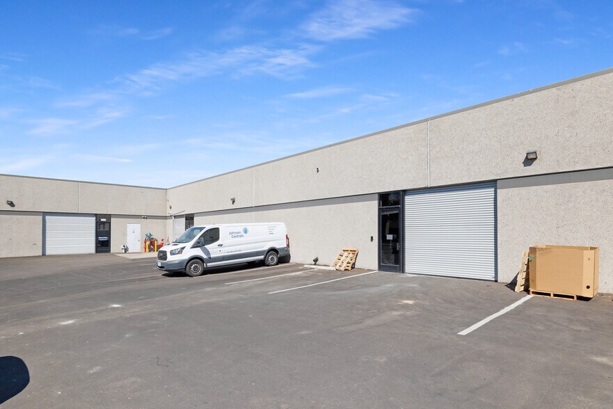 More Photos Of 9765 Clairemont Mesa Blvd, San Diego Light Manufacturing For Lease