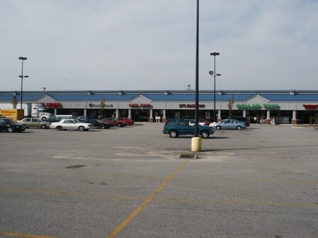More Photos Of 1500 Armory Dr, Franklin General Retail For Lease