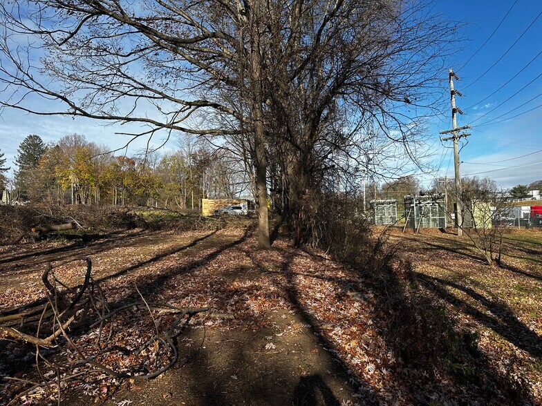 More Photos Of 651 Lincoln St, Oxford Land For Sale