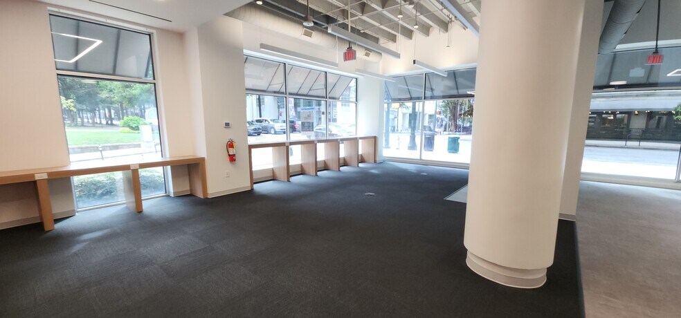 More Photos Of 805 Peachtree St NE, Atlanta Apartments For Lease