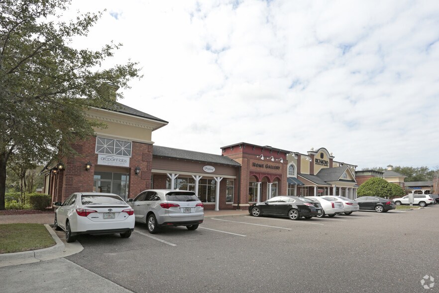 More Photos Of 1560-1562 Wells Rd, Orange Park Unknown For Lease