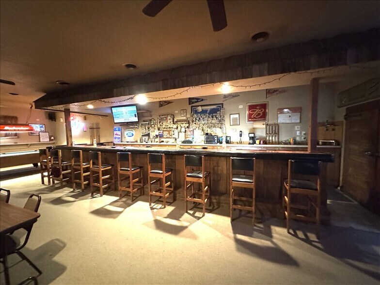 More Photos Of 205 N Macon St, Bevier Restaurant For Sale