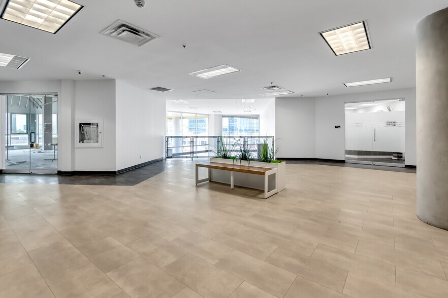 More Photos Of 1275 Finch Av W, Toronto Office For Sale