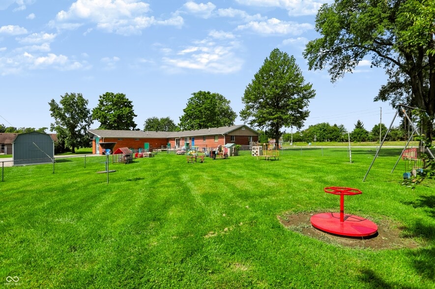 More Photos Of 5925 Kentucky Ave, Indianapolis Daycare Center For Sale