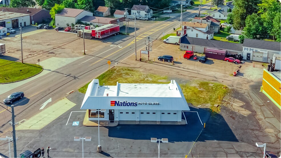 More Photos Of 2105 Columbus Rd NE, Canton Auto Repair For Sale
