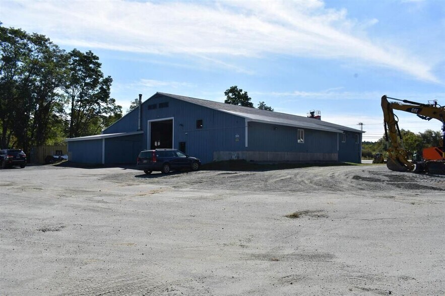 More Photos Of 479 US Route 4, Enfield Flex For Sale