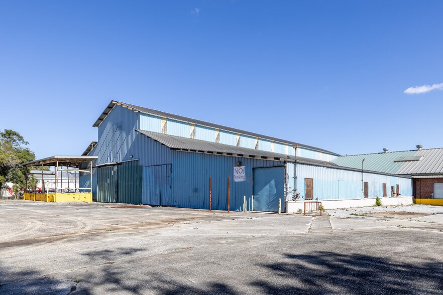 More Photos Of 2127 Hubbard St, Jacksonville Manufacturing For Sale