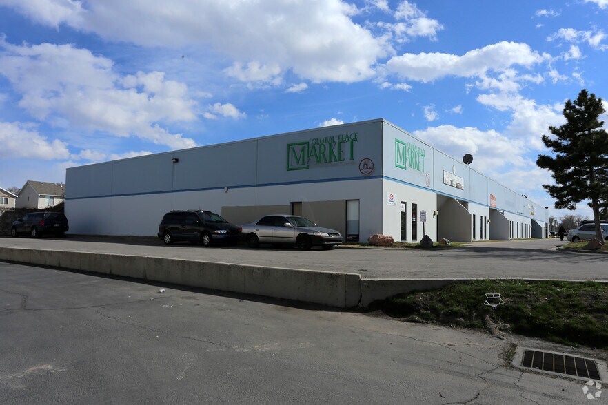 More Photos Of 1151 S Redwood Rd, Salt Lake City Showroom For Lease