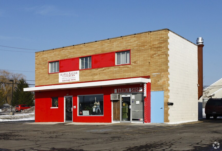 More Photos Of 7589-7601 Broadview Rd, Independence Unknown For Lease