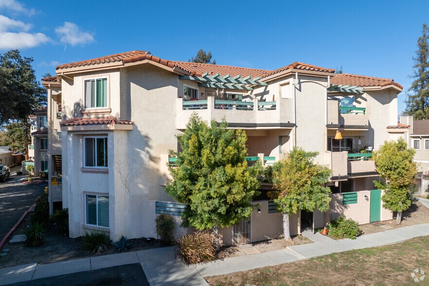 Primary Photo Of 127 Rancho Dr, San Jose Apartments For Sale