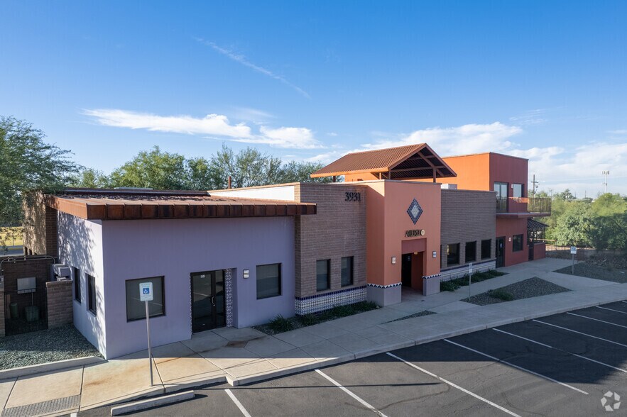 Primary Photo Of 3945 E Paradise Falls Dr, Tucson Office For Lease