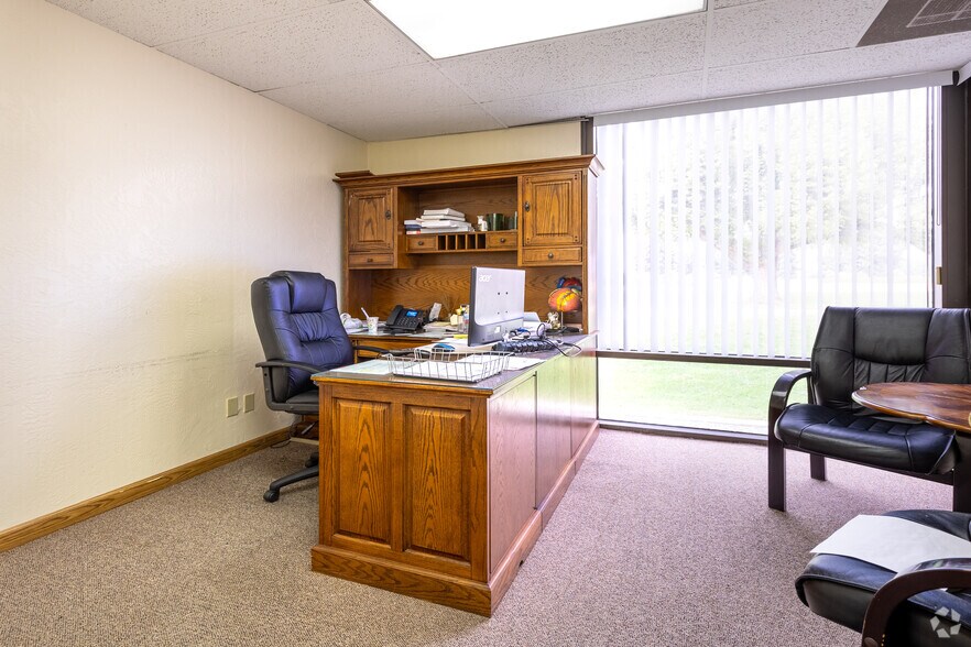 More Photos Of 4000 Physicians Blvd, Bakersfield Medical For Sale