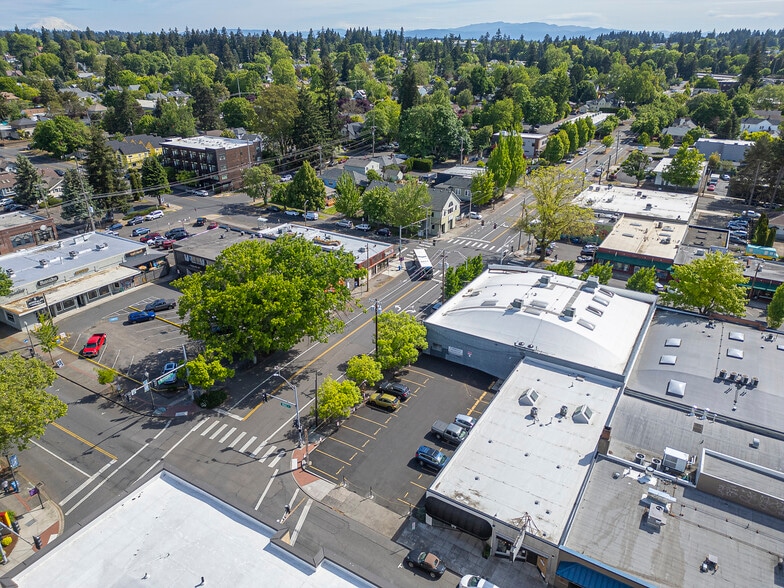 More Photos Of 1714 Broadway St, Vancouver Auto Repair For Lease