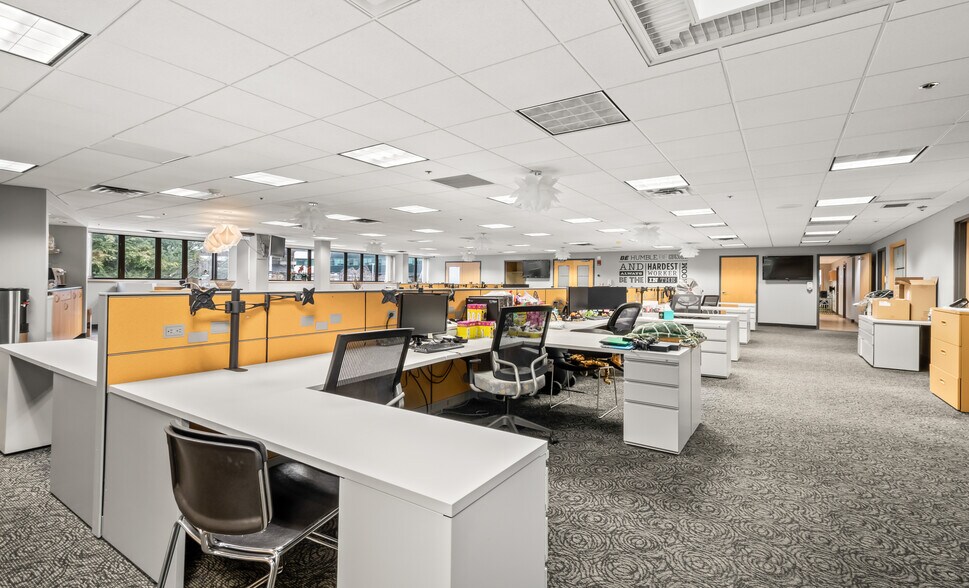 More Photos Of 63 Glover Ave, Norwalk Office For Sale