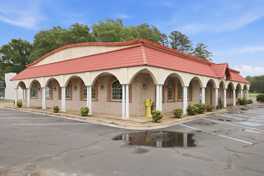 More Photos Of 167 US Highway 64 W, Plymouth Restaurant For Sale