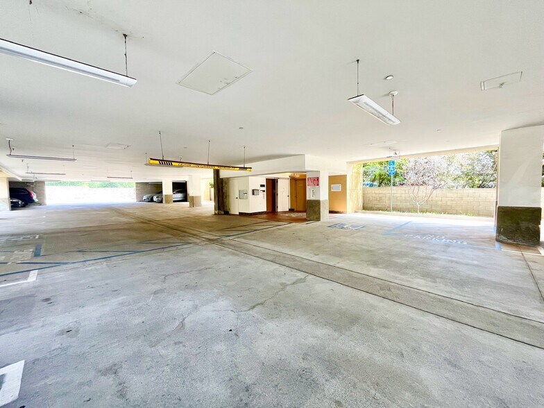 More Photos Of 7 W Foothill Blvd, Arcadia Medical For Sale