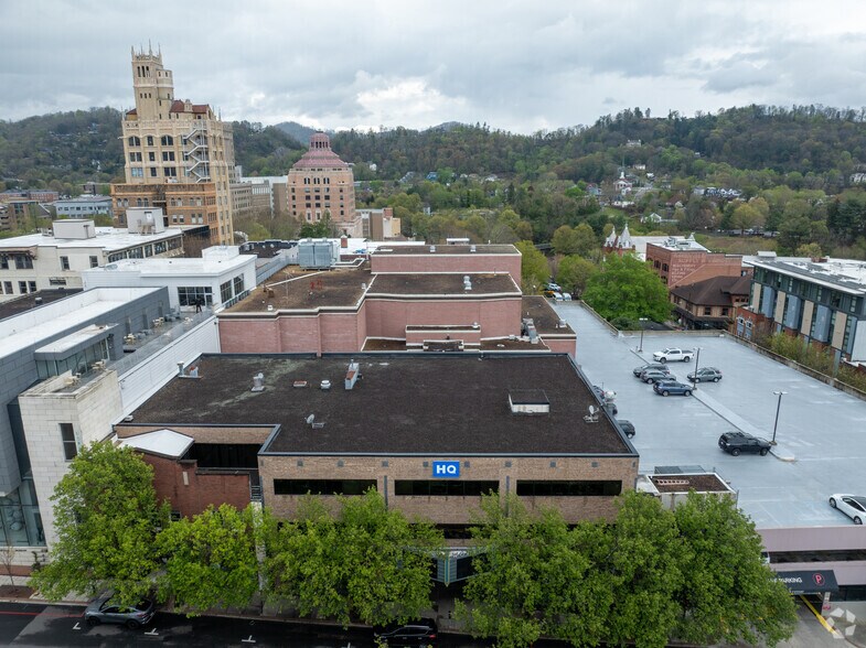 More Photos Of 4-18 Biltmore Ave, Asheville Coworking Space