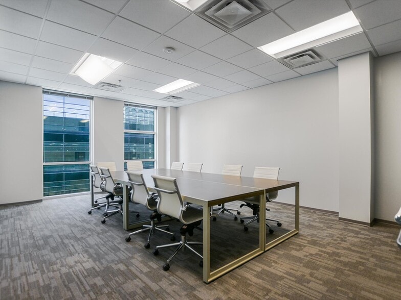 More Photos Of 1705 Guadalupe St, Austin Office For Sale