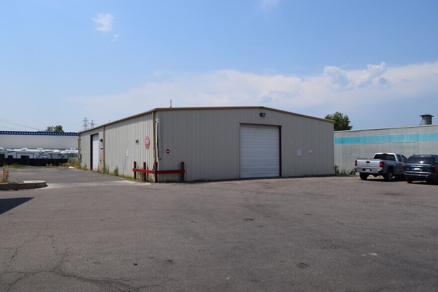 More Photos Of 4605 S Santa Fe Dr, Englewood Service For Lease