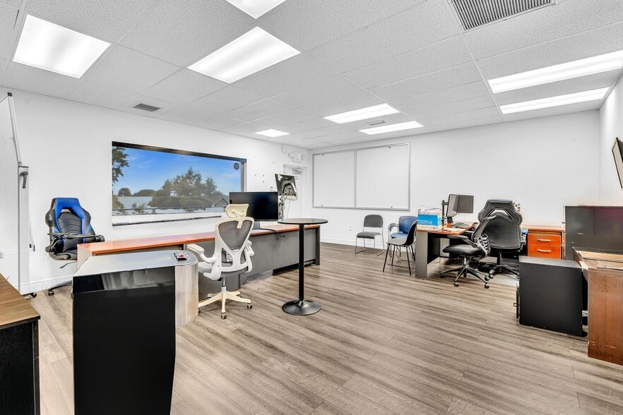 More Photos Of , Pompano Beach Unknown For Sale