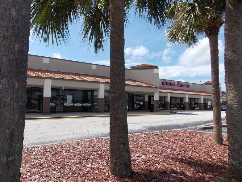 More Photos Of 160 SW Malabar Rd, Palm Bay Unknown For Lease