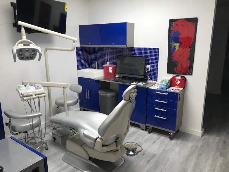 More Photos Of 1401 E Atlantic Blvd, Pompano Beach Medical For Sale