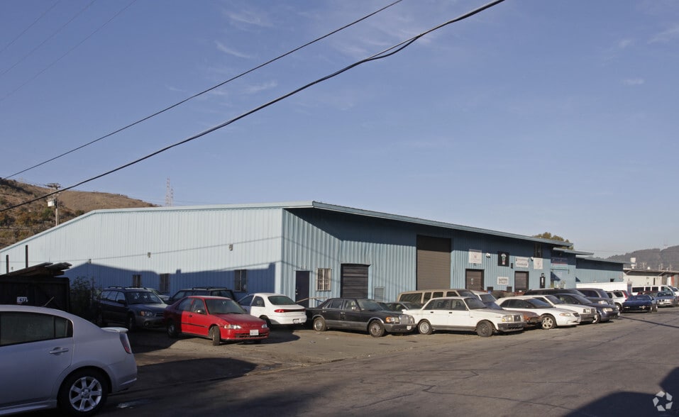 More Photos Of 60-130 Industrial Way, Brisbane Unknown For Lease