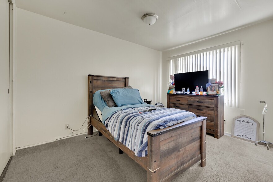 More Photos Of 601 E Rice St, Blythe Apartments For Sale