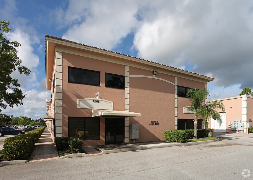 More Photos Of 4251 SW High Meadows Ave, Palm City Office For Lease